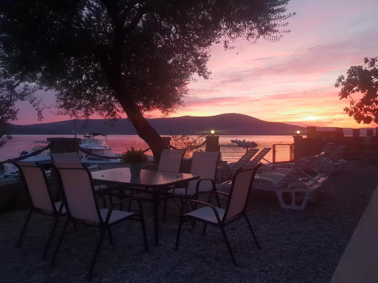 Beach Apartments Tivat Extérieur photo